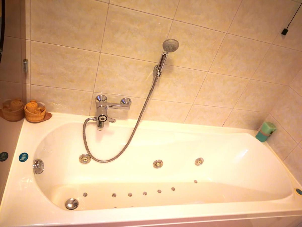פייבה די סוליגו Comfort In Centro מראה חיצוני תמונה